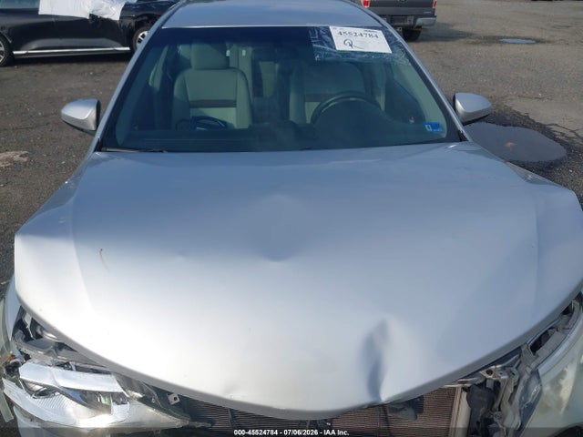 صورة مصغرة 10 لـ 2013 Toyota CAMRY LE