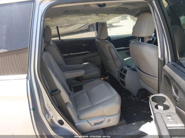 2019 HONDA PILOT TOURING 8