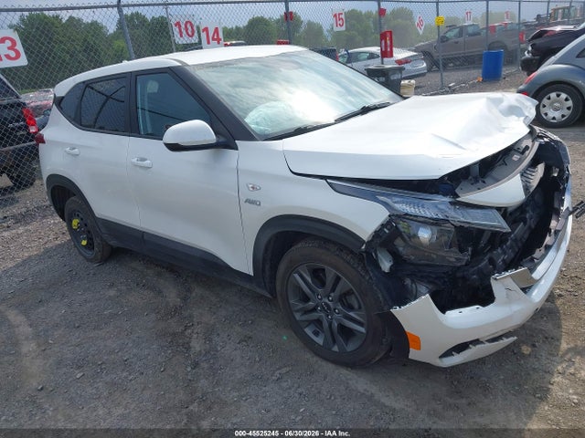 2023 KIA SELTOS LX