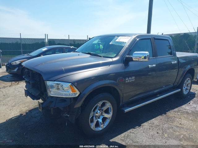 صورة 2 لـ 2016 RAM 1500 LARAMIE