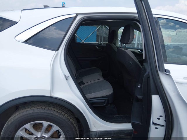 2021 FORD ESCAPE SE HYBRID 8