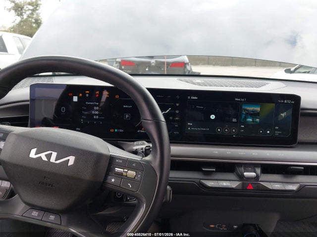 2025 KIA EV9 WIND 18