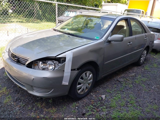 صورة 2 لـ 2005 Toyota CAMRY LE