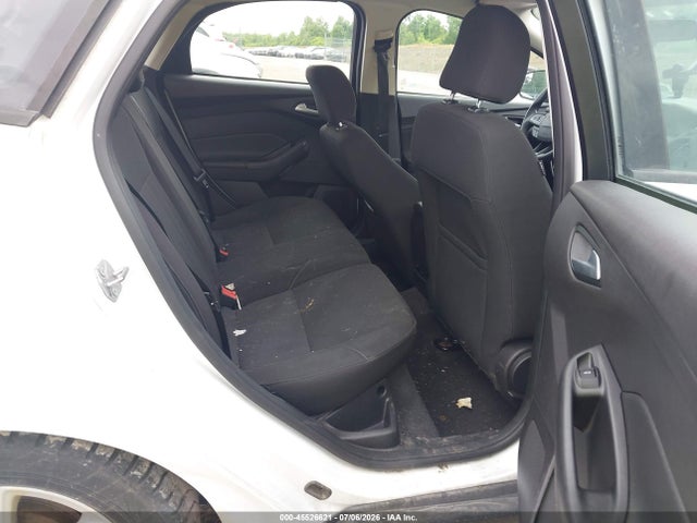 صورة 8 لـ 2015 FORD FOCUS SE
