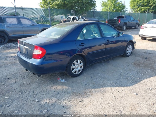 2002 Toyota CAMRY LE 照片 4