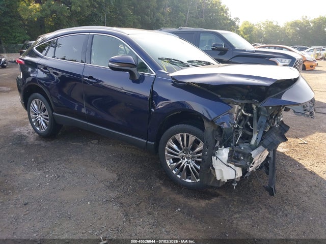 2022 TOYOTA VENZA XLE
