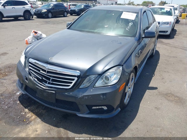 2011 Mercedes-BENZ E 350 4MATIC — фото 2