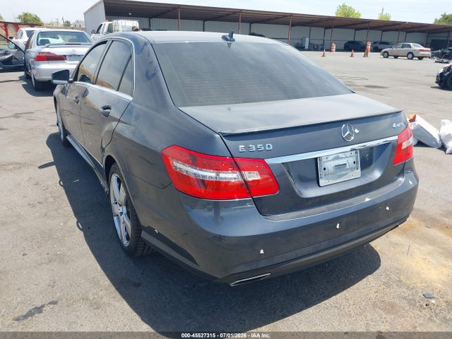 2011 Mercedes-BENZ E 350 4MATIC — фото 3