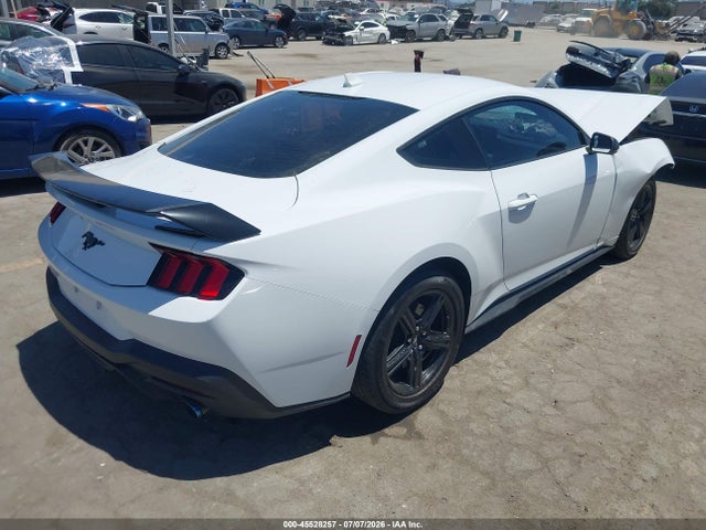 2025 FORD MUSTANG ECOBOOST FASTBACK 照片 4