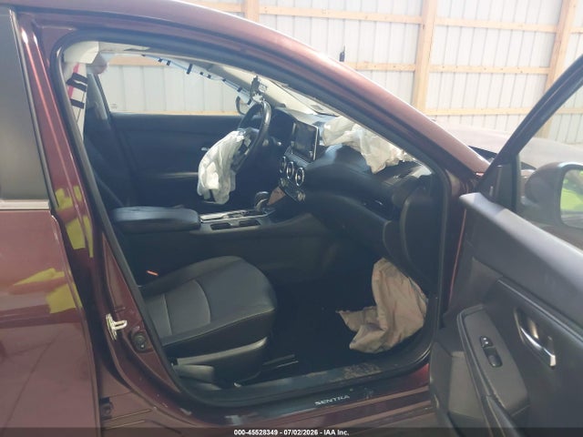 2022 Nissan SENTRA SV XTRONIC CVT photo 5
