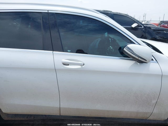 2019 MERCEDES-BENZ GLC 300 4MATIC 12