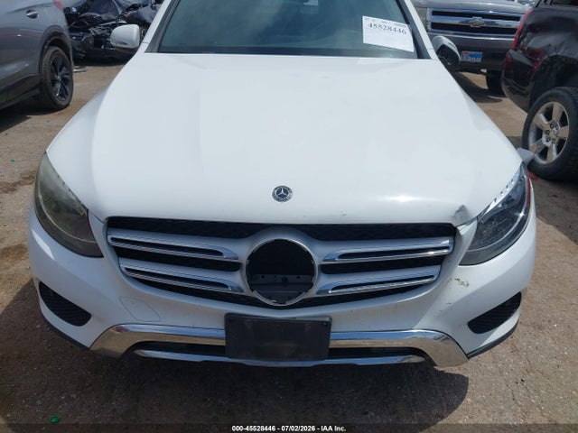 2019 MERCEDES-BENZ GLC 300 4MATIC 6