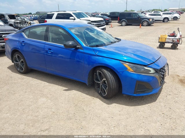 2025 NISSAN ALTIMA SR FWD
