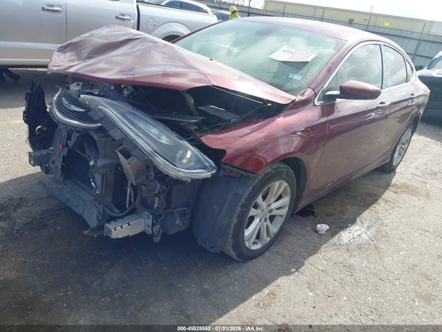 صورة 2 لـ 2015 Chrysler 200 LIMITED