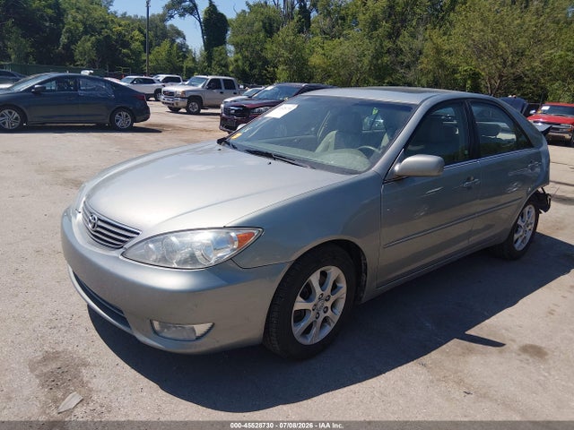 2005 Toyota CAMRY XLE V6 — фото 2