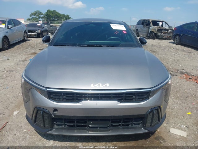 صورة 12 لـ 2025 KIA K4 GT-LINE