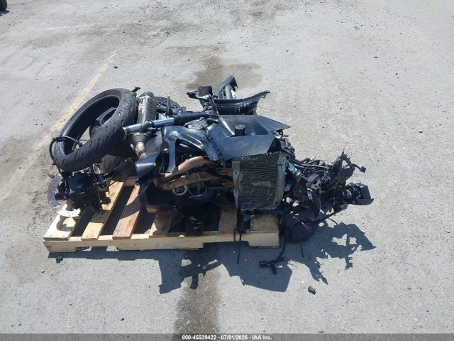 2022 YAMAHA YZF 