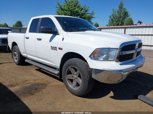 2017 RAM 1500 SLT photo 1