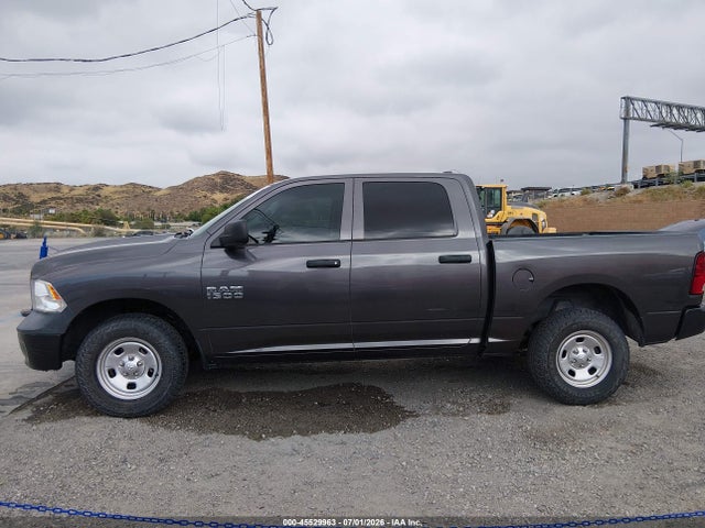 صورة 17 لـ 2018 RAM 1500 TRADESMAN 4X4 5'7 BOX
