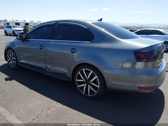 صورة 3 لـ 2013 Volkswagen JETTA GLI AUTOBAHN W/NAV