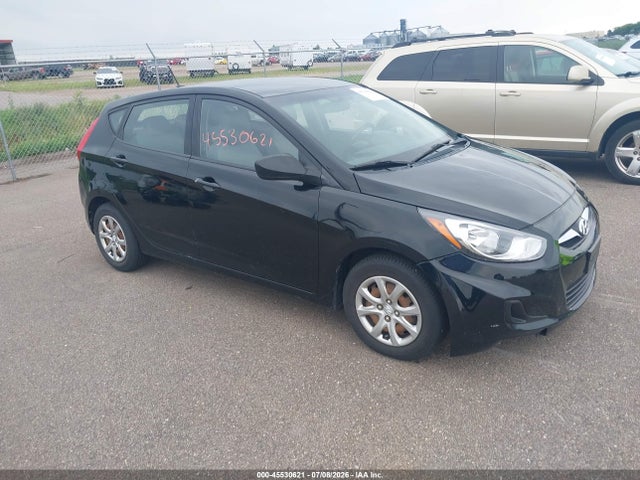 2012 HYUNDAI ACCENT GS
