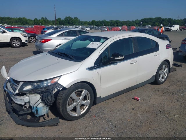2015 Chevrolet VOLT 照片 2