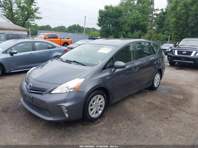 2012 Toyota PRIUS V THREE 照片 2