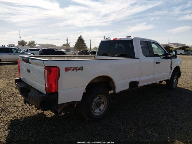صورة 4 لـ 2023 FORD F-250 XL