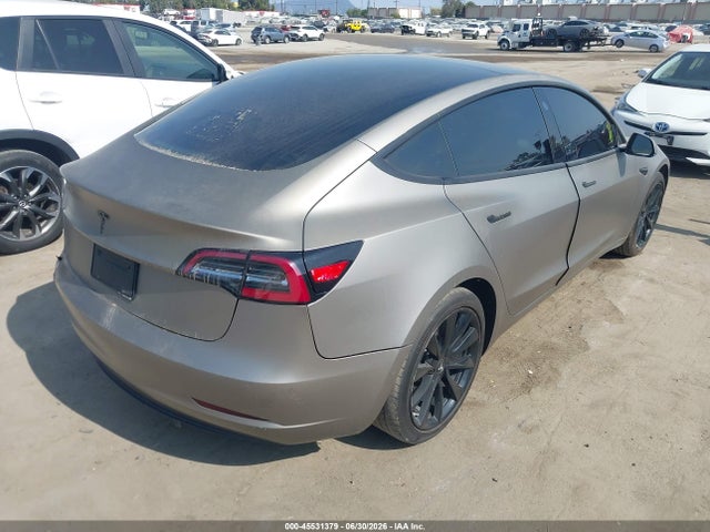 2020 Tesla MODEL 3 — фото 4