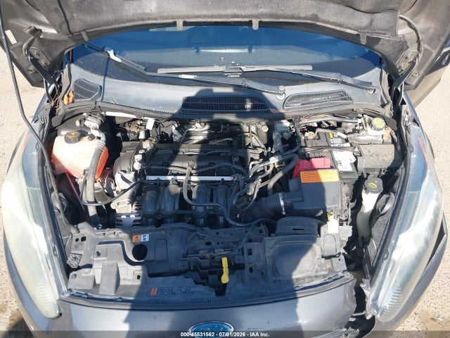 2015 FORD FIESTA SE photo 10
