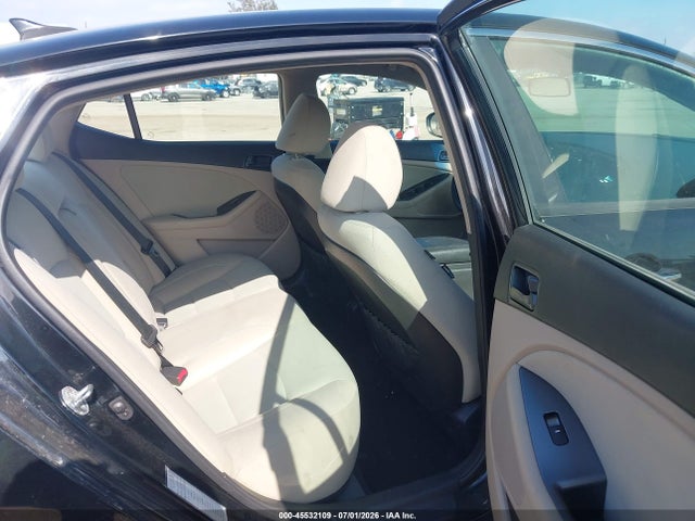 2015 KIA OPTIMA LX 照片 8