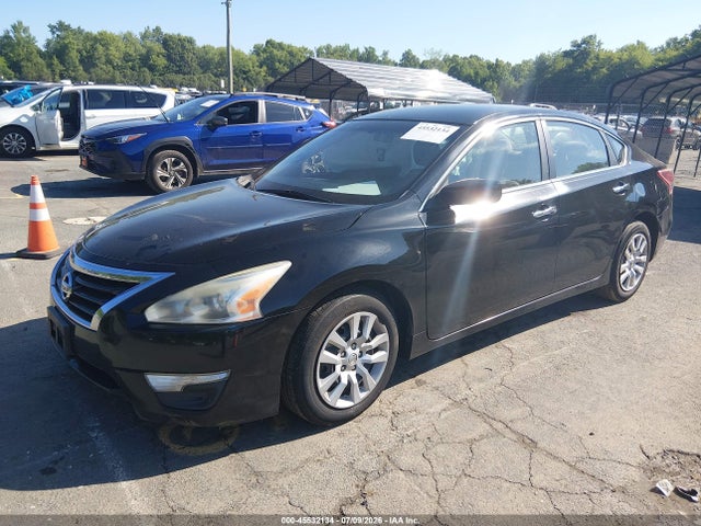 2013 Nissan ALTIMA 2.5 S 照片 2