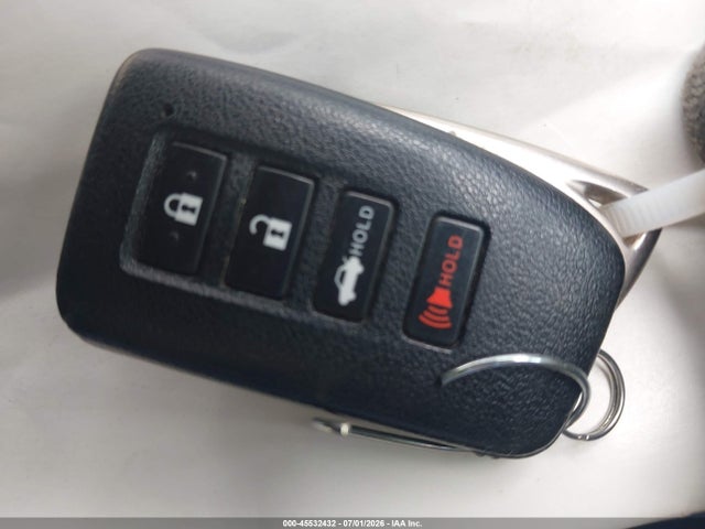 2015 Lexus IS 250 — миниатюра 11