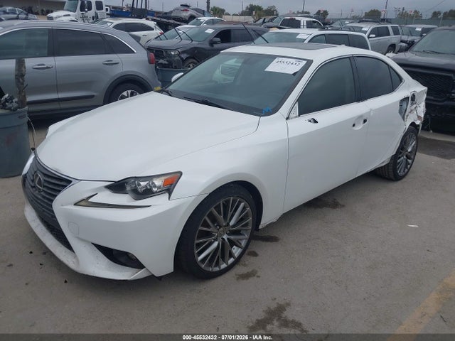 2015 Lexus IS 250 照片 2