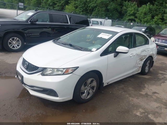 2015 Honda CIVIC LX — фото 2