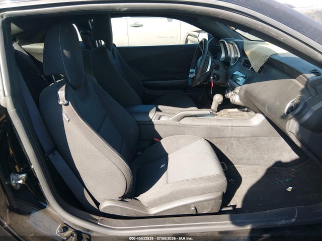 2010 Chevrolet CAMARO 1LT photo 5