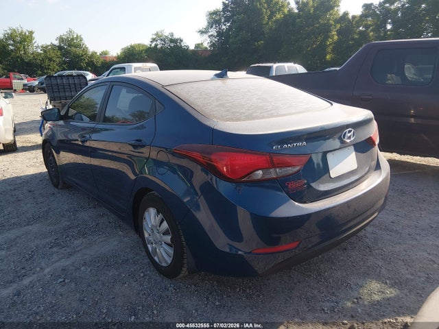 2016 Hyundai ELANTRA SE photo 3