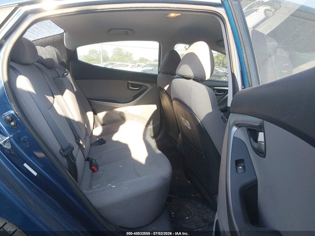 2016 Hyundai ELANTRA SE photo 8