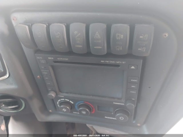 2018 MOTOR COACH INDUSTRIES TRANSIT BUS 12