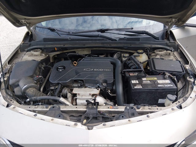 2016 Chevrolet MALIBU 1LT — фото 10