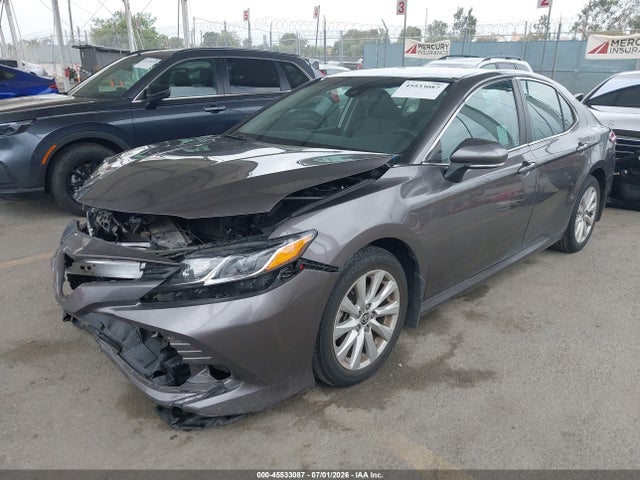 صورة 2 لـ 2020 Toyota CAMRY LE