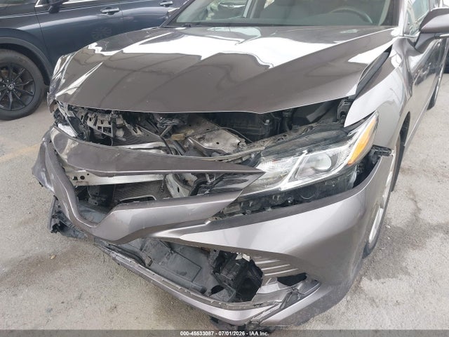 صورة 6 لـ 2020 Toyota CAMRY LE