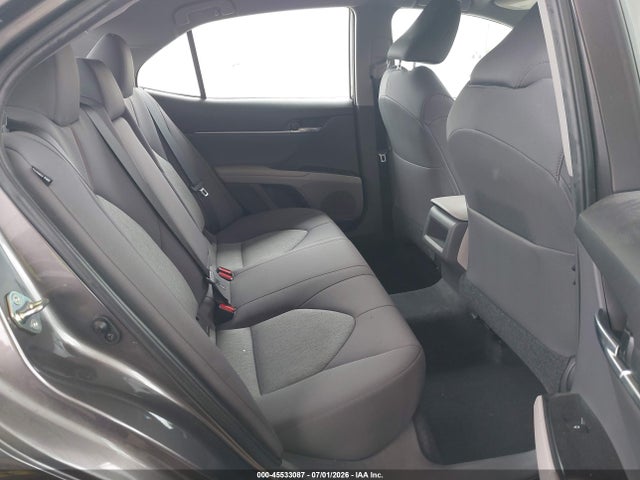صورة 8 لـ 2020 Toyota CAMRY LE