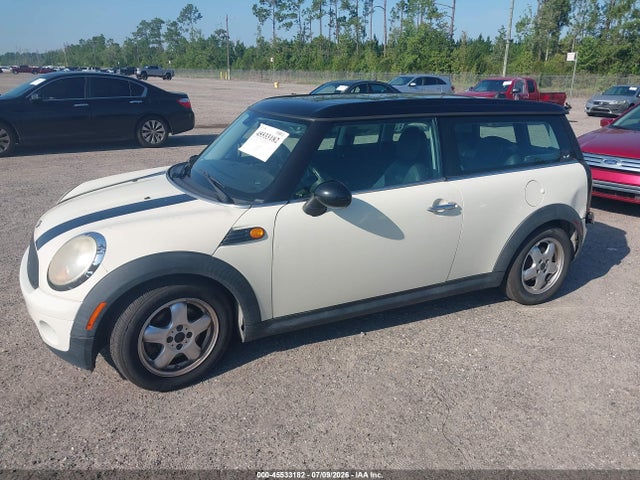 2008 MINI COOPER CLUBMAN photo 2