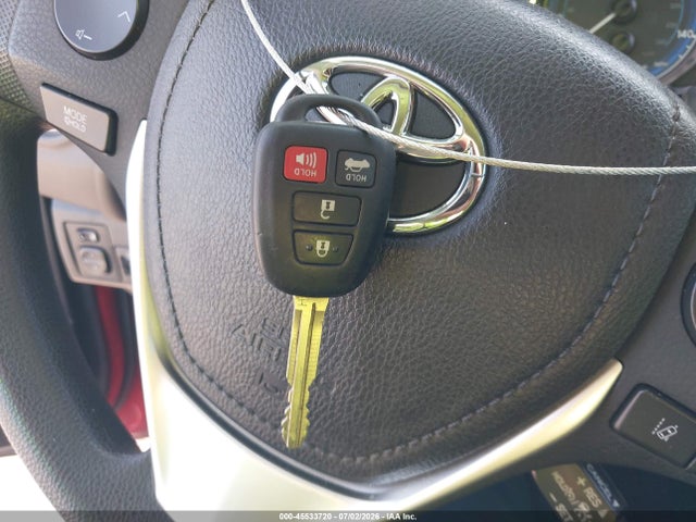 2019 TOYOTA COROLLA LE 11