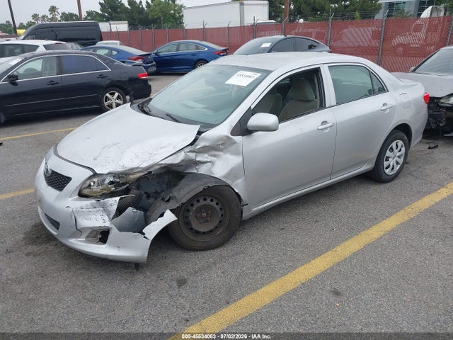 2010 Toyota COROLLA LE photo 2