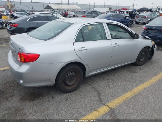 2010 Toyota COROLLA LE photo 4
