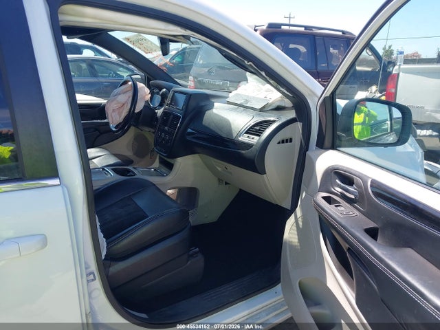 2019 DODGE GRAND CARAVAN SXT 5
