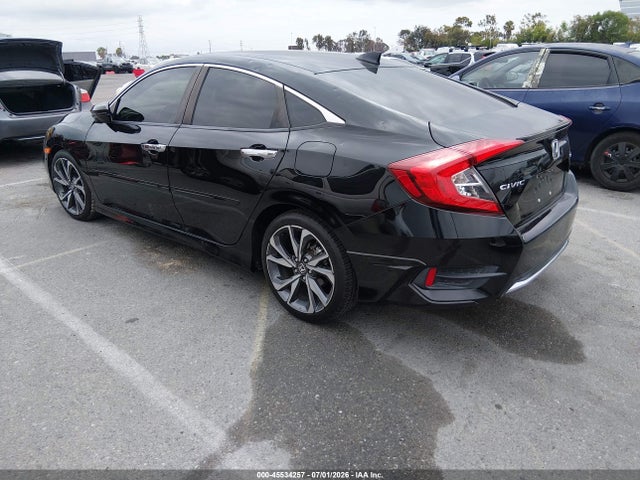 صورة 3 لـ 2019 Honda CIVIC TOURING