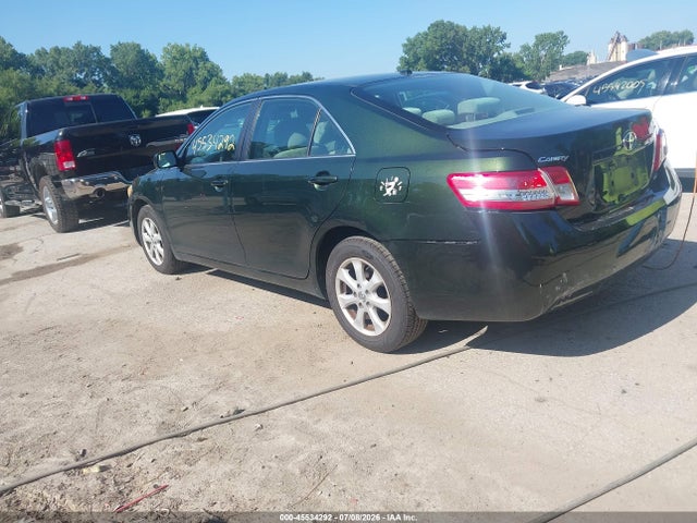 صورة 3 لـ 2010 Toyota CAMRY LE